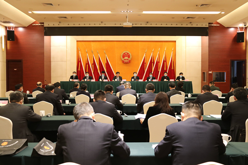 东昌府区第十八届人民代表大会第一次会议主席团召开第三次会议